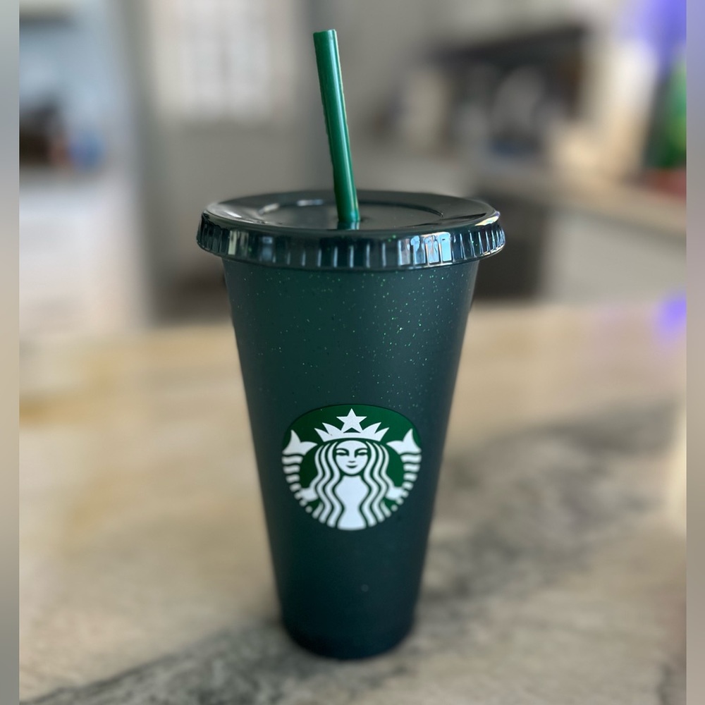 Venti Sparkly Cup